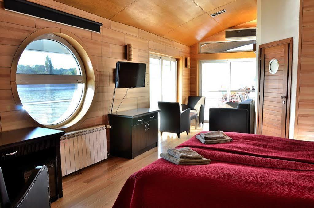 Vogue Boat Apartments Budapest Eksteriør bilde